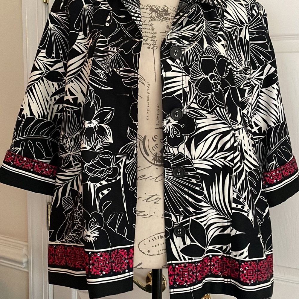 Draper’s & Damon’s jacket - Picture 5 of 10